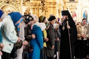 Архиерейское богослужение в Великий Четверток в Троицком кафедральном соборе Подольска