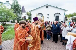 Божественная литургия в Воскресенском храме города Подольска 9 05 2024