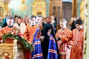 Божественная литургия в Воскресенском храме города Подольска 9 05 2024