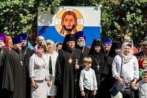 Митинг на площади перед памятником «Бойцам спецназа – солдатам России» в Давидовой пустыни