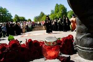 Митинг на площади перед памятником «Бойцам спецназа – солдатам России» в Давидовой пустыни