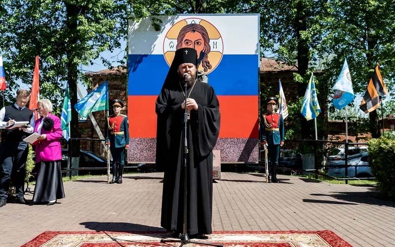 Митинг на площади перед памятником «Бойцам спецназа – солдатам России» в Давидовой пустыни