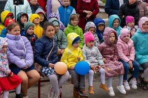 Участие молодёжи в празднике Пасхи в Тихвинском храме г. Ступино