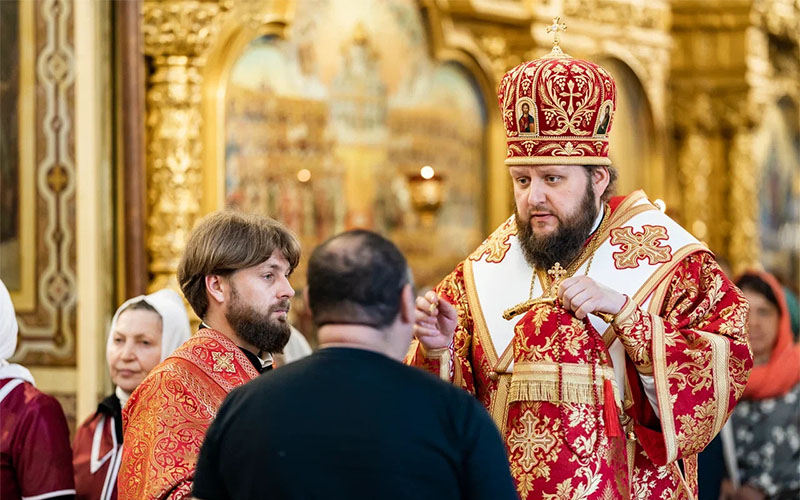 Всенощное бдение в канун воспоминания перенесения мощей святителя Николая Чудотворца из Мир Ликийских в Бар в Троицком кафедральном соборе Подольска