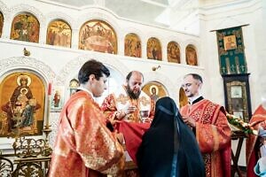 Архиерейское богослужение в храме Покрова Пресвятой Богородицы деревни Буняково г.о. Домодедово