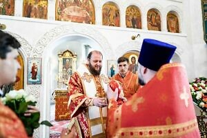 Архиерейское богослужение в храме Покрова Пресвятой Богородицы деревни Буняково г.о. Домодедово