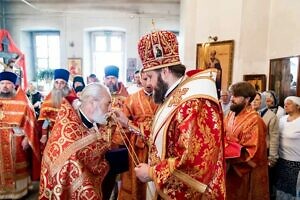 Архиерейское богослужение в храме Покрова Пресвятой Богородицы деревни Буняково г.о. Домодедово