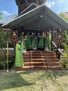 Праздник Святой Троицы в Преображенском соборе города Люберцы