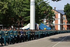 Торжественный выпуск в филиале Военной академии ракетных войск стратегического назначения имени Петра Великого