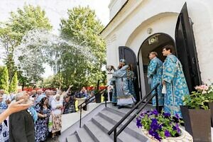 Архиерейское богослужение в Тихвинском храме села Авдотьино г.о. Ступино