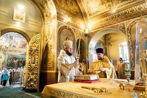 Божественная литургия в Троицком кафедральном соборе Подольска 14 07 2024