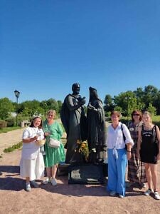 Экскурсионная поездка прихожан Всехсвятского храма города Серпухова в Поленово