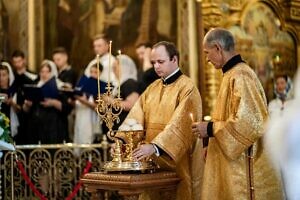 Всенощное бдение накануне дня памяти апостолов Петра и Павла