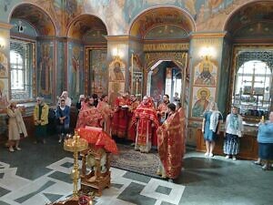 Богослужение в день памяти Илии Пророка в Успенском храме города Видное