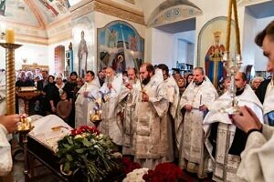 Божественная литургия и отпевание протоиерея Владимира Безменова в Никольском храме села Семёновского г.о. Ступино