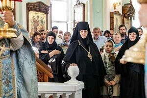 Архиерейское богослужение в Богородицерождественском храме деревни Тарычёво Ленинского г.о