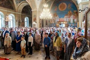 Архиерейское богослужение в храме мучеников Флора и Лавра села Ям г.о. Домодедово