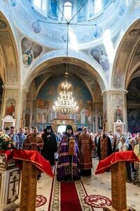 Архиерейское богослужение в храме мучеников Флора и Лавра села Ям г.о. Домодедово