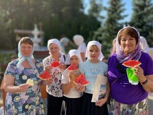 Благотворительная акция «Собери ребёнка в школу» на приходе Всехсвятского храма города Серпухова