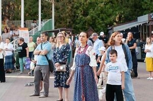 Большой семейный фестиваль в городском парке культуры и отдыха «Ëлочки» в Домодедове