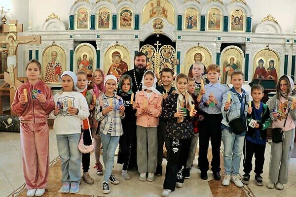 Экскурсия по храму благоверных князей Петра и Февронии города Домодедово для учащихся Православной классической гимназии имени преподобного Серафима Саровского