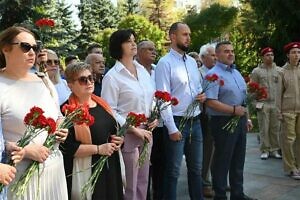 Митинг на Аллее Славы города Видное в День солидарности в борьбе с терроризмом