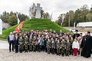 Освящение Поклонного креста в селе Васильевское г.о. Серпухов