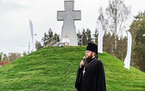 Освящение Поклонного креста в селе Васильевское г.о. Серпухов