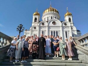 Паломничество прихожан Никольского храма деревни Васильевское г.о. Серпухов к святыням Москвы