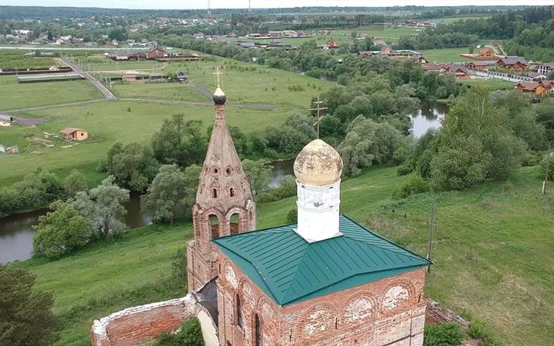 Совещание по проведению консервационных противоаварийных работ в Михаило-Архангельском храме в урочище Нехорошево г.о. Серпухов