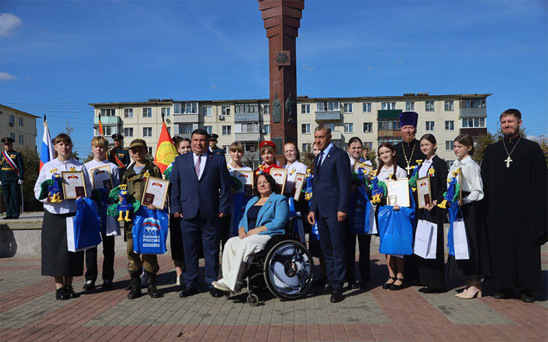 Торжественное вручение паспортов в Серпухове