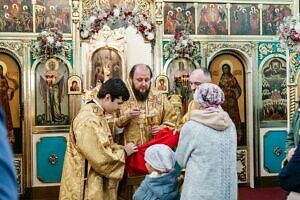 Архиерейское-богослужение-в-Покровском-храме-города-Протвино-г.о.-Серпухов