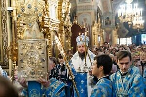 Архиерейское богослужение в праздник Покрова Пресвятой Богородицы в Троицком кафедральном соборе Подольска