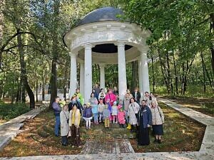 Экскурсия по усадьбе Суханово для воспитанников детского сада «Жар-птица» рабочего посёлка Лопатино Ленинского г.о