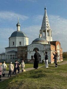 Паломническая поездка прихожан Иосифо-Волоцкого храма посёлка Развилка Ленинского г.о. в Серпухов