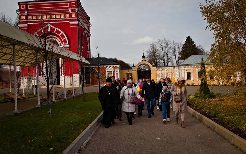 Паломническая поездка учащихся воскресной школы «Родник» при Илиинском храме города Серпухова в Давидову пустынь