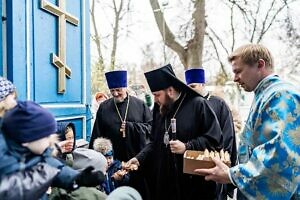 Архиерейское богослужение в храме святителя Николая Чудотворца села Ермолино Ленинского г.о