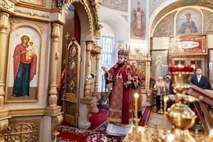 Архиерейское богослужение в Петропавловском храме города Лыткарино