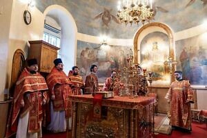 Архиерейское богослужение в Петропавловском храме города Лыткарино