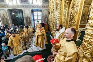 Архиерейское богослужение в Троицком кафедральном соборе Подольска 03 11 2024