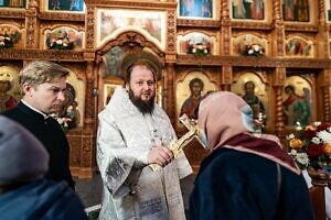 Архиерейское богослужение в Успенском храме города Видное