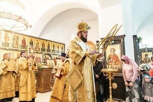 Архиерейское богослужение в храме Сергия священномученика мкрн. Климовска города Подольска