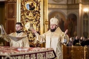 Архиерейское богослужение в соборе Николы Белого города Серпухова