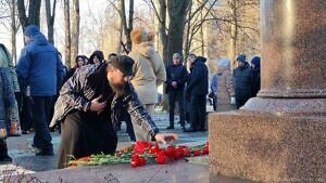 Митинг в Пущине в честь годовщины начала контрнаступления советских войск в битве под Москвой