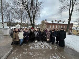 Паломническая поездка прихожан Троицкого храма в Наташине города Люберцы в Свято-Троицкую Сергиеву лавру