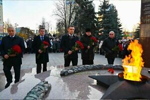 Памятный митинг на Аллее Славы города Видное в честь годовщины начала контрнаступления советских войск в битве под Москвой