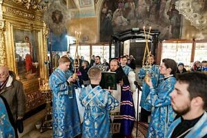 Всенощное бдение в канун праздника Введения во храм Пресвятой Богородицы в Троицком кафедральном соборе