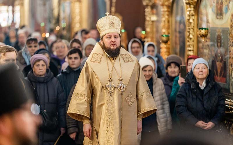 Архиерейское богослужение в Троицком кафедральном соборе Подольска 12 01 2025