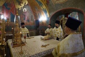 Богослужения Рождества Христова в Зачатьевском храме города Чехова