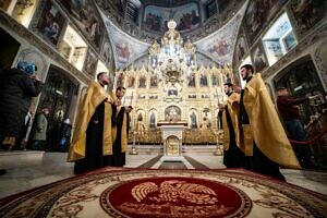 Всенощное бдение накануне дня памяти святителя Василия Великого